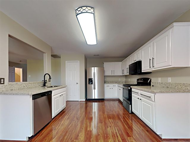 4631 Nueces River Loop, Spring, TX 77386