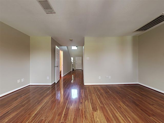 4631 Nueces River Loop, Spring, TX 77386