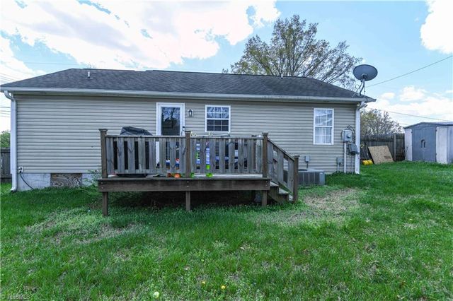 407 Church Street, Kernersville, NC 27284