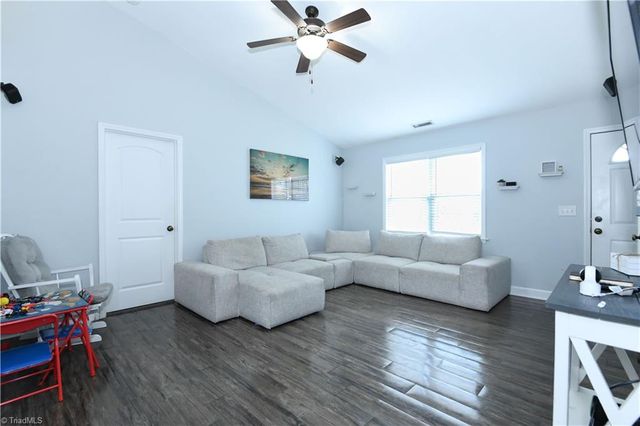 407 Church Street, Kernersville, NC 27284