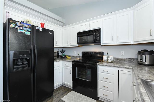 407 Church Street, Kernersville, NC 27284