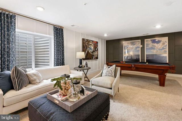 92 OPEN GATE LN, Shepherdstown, WV 25443