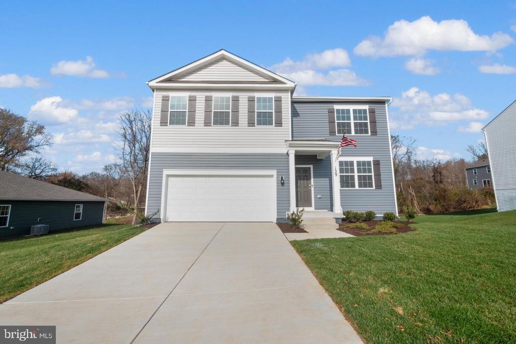 92 OPEN GATE LN, Shepherdstown, WV 25443