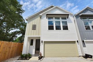 5507 Beall Street A, Houston, TX 77091