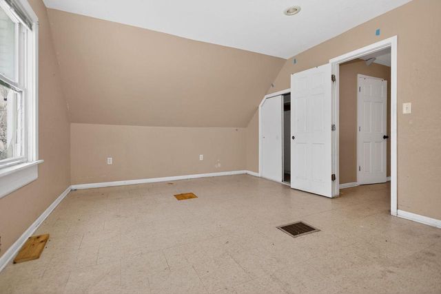 4624 N 29th STREET, Milwaukee, WI 53209