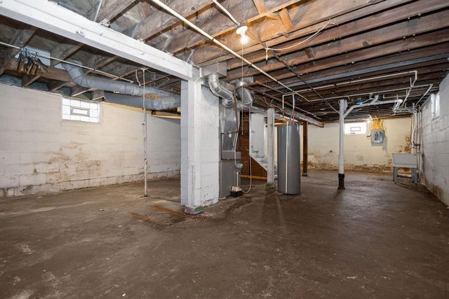 4624 N 29th STREET, Milwaukee, WI 53209