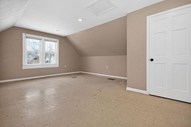 4624 N 29th STREET, Milwaukee, WI 53209