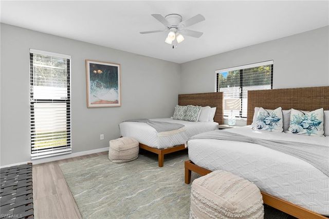 186 Wickliffe DR, Naples, FL 34110