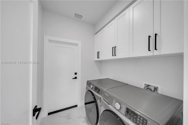 1405 Palmetto Avenue, Lehigh Acres, FL 33972
