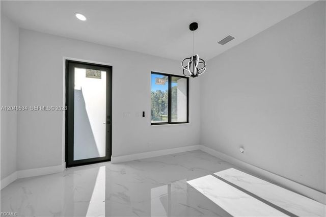 1405 Palmetto Avenue, Lehigh Acres, FL 33972