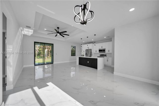 1405 Palmetto Avenue, Lehigh Acres, FL 33972