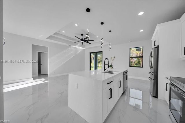 1405 Palmetto Avenue, Lehigh Acres, FL 33972