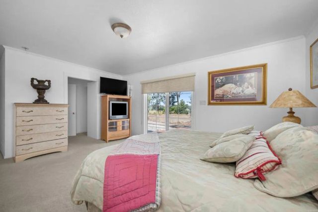 25450 Hayes Ave, Murrieta, CA 92562