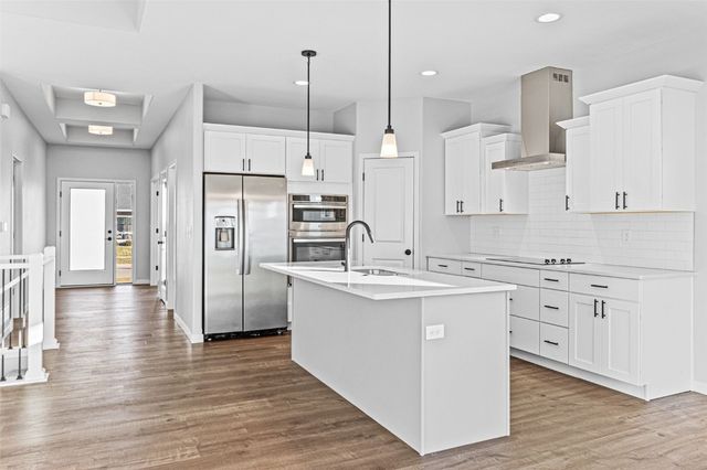 997 Thomas Circle, Tiffin, IA 52340