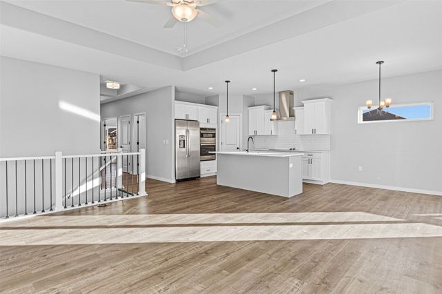 997 Thomas Circle, Tiffin, IA 52340