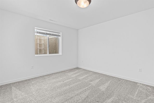 997 Thomas Circle, Tiffin, IA 52340