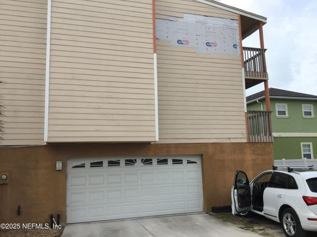 724 1ST Street S, Jacksonville Beach, FL 32250