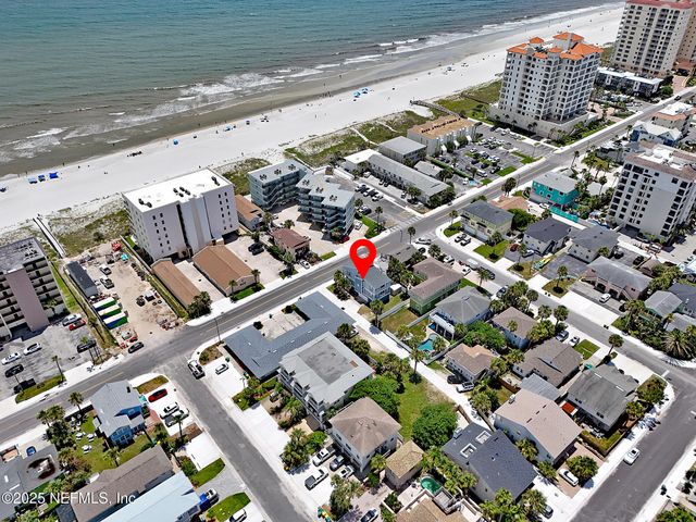724 1ST Street S, Jacksonville Beach, FL 32250