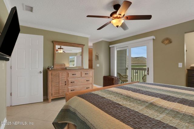 724 1ST Street S, Jacksonville Beach, FL 32250