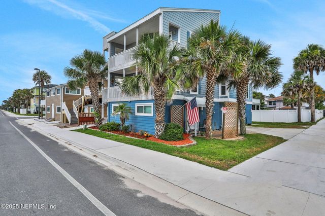 724 1ST Street S, Jacksonville Beach, FL 32250