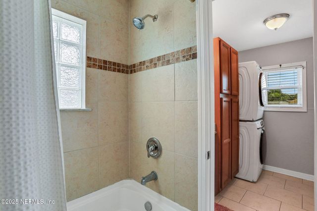 724 1ST Street S, Jacksonville Beach, FL 32250