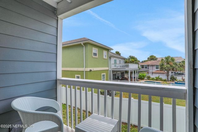 724 1ST Street S, Jacksonville Beach, FL 32250
