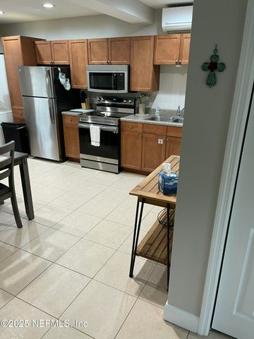 724 1ST Street S, Jacksonville Beach, FL 32250