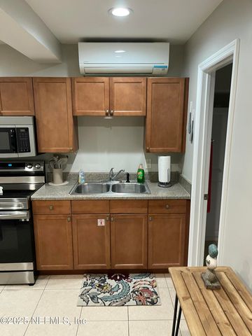 724 1ST Street S, Jacksonville Beach, FL 32250