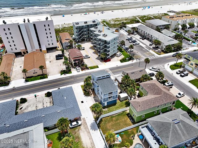724 1ST Street S, Jacksonville Beach, FL 32250