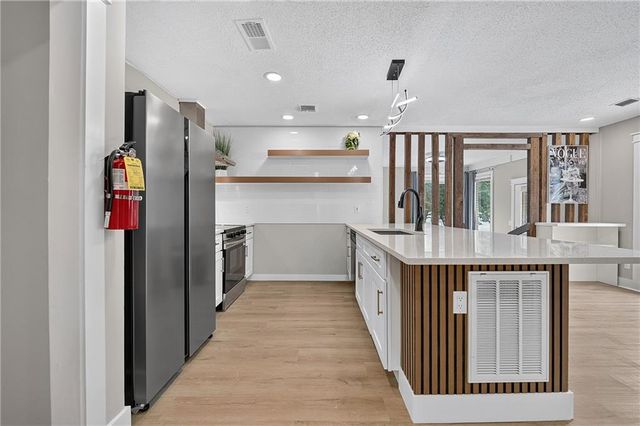 3153 Shallowford Road NE, Chamblee, GA 30341