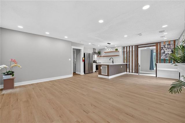 3153 Shallowford Road NE, Chamblee, GA 30341