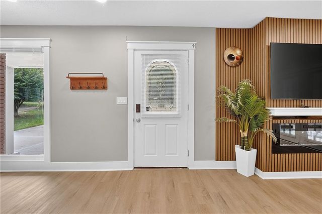 3153 Shallowford Road NE, Chamblee, GA 30341