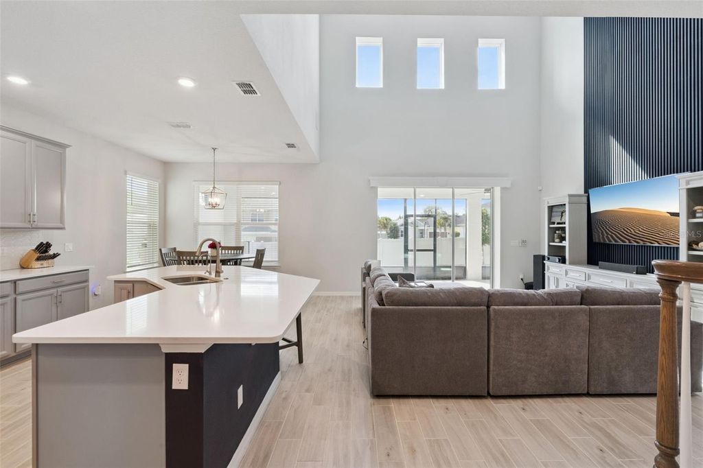 Image 14 of property listing at 2736 PLUME ROAD, Clermont, FL 34711