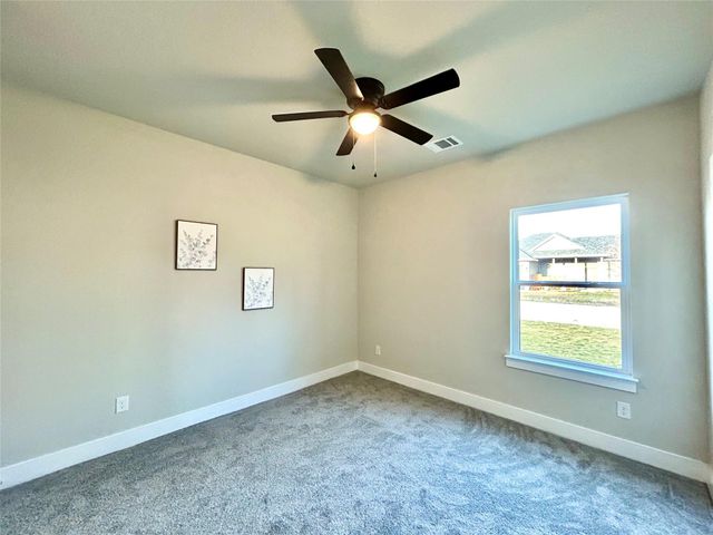 113 E Keomuku LN, Bastrop, TX 78602