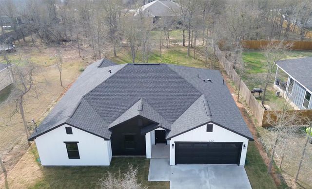 113 E Keomuku LN, Bastrop, TX 78602