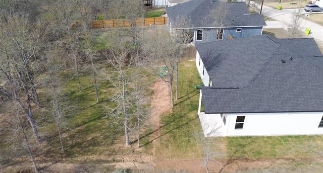 113 E Keomuku LN, Bastrop, TX 78602