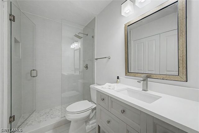 400 Fox Haven DR 4307, Naples, FL 34104