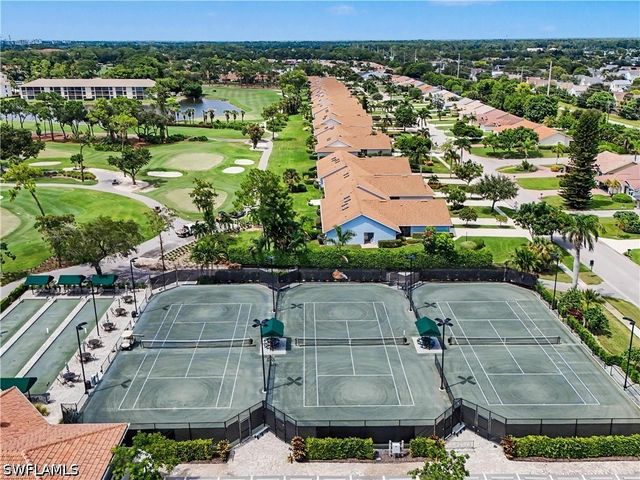400 Fox Haven DR 4307, Naples, FL 34104