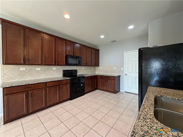 323 Mistflower, New Braunfels, TX 78130