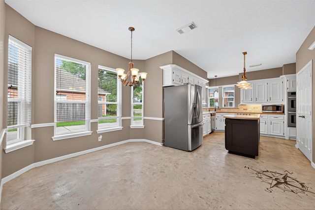 1519 Lofty Maple Trail, Houston, TX 77345