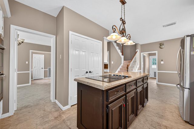 1519 Lofty Maple Trail, Houston, TX 77345