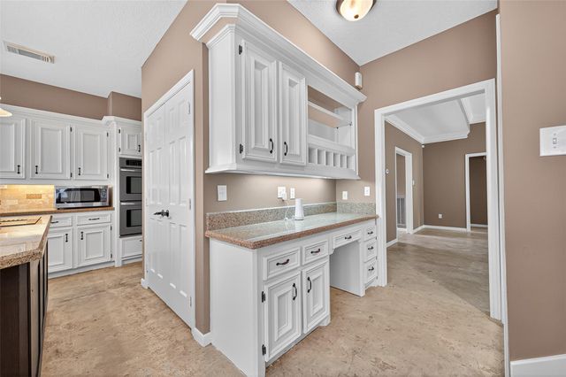 1519 Lofty Maple Trail, Houston, TX 77345