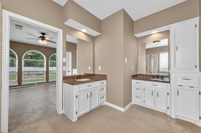 1519 Lofty Maple Trail, Houston, TX 77345