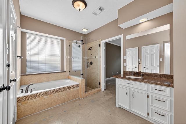1519 Lofty Maple Trail, Houston, TX 77345