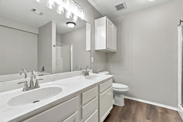 1627 Sequoia Drive, Krum, TX 76249