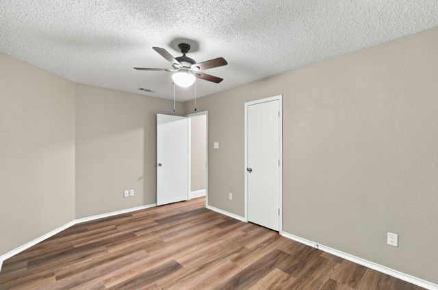 1627 Sequoia Drive, Krum, TX 76249