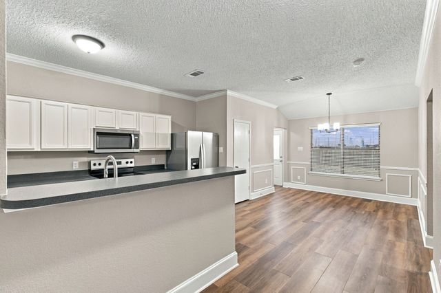 1627 Sequoia Drive, Krum, TX 76249