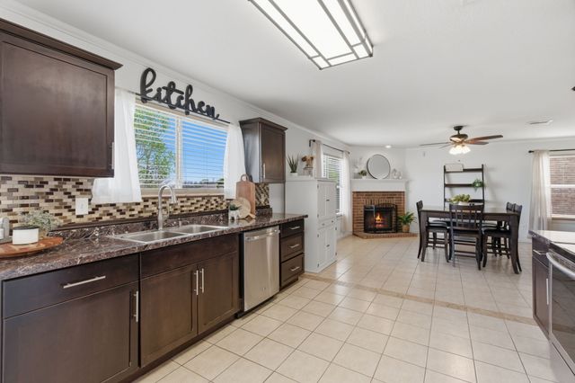 7116 Kickapoo Drive, Fort Worth, TX 76179