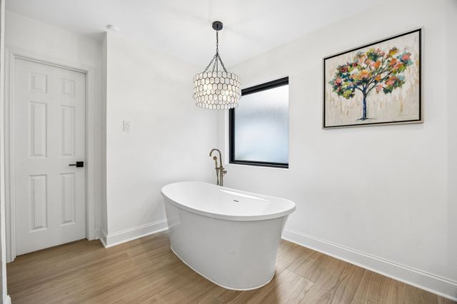 6833 Truxton Drive, Dallas, TX 75231