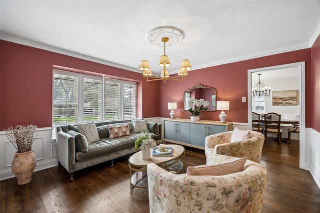 6833 Truxton Drive, Dallas, TX 75231